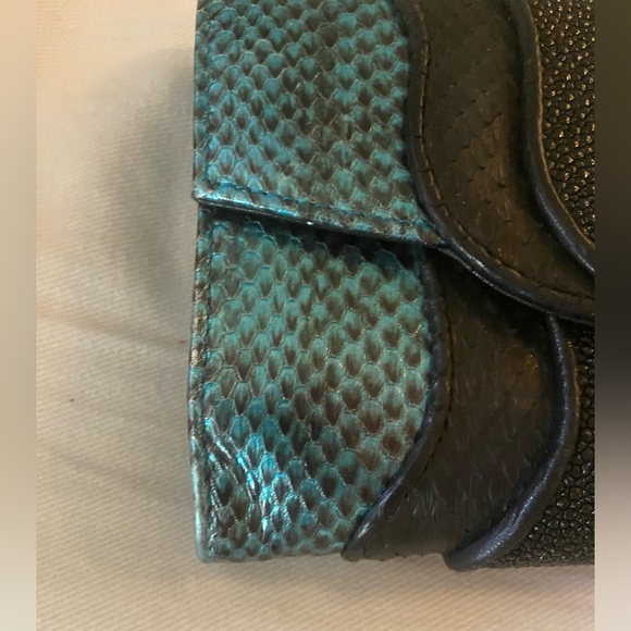 Khirma Python and Shagreen Bag Clutch w/ Shoulder Chain - Picture 10 of 10